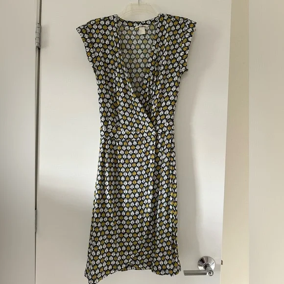 DRESS - Picture 3 of 6